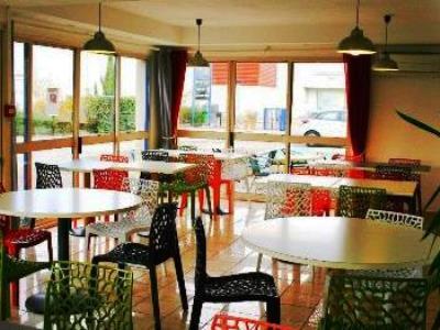 Hotel Kyriad Direct