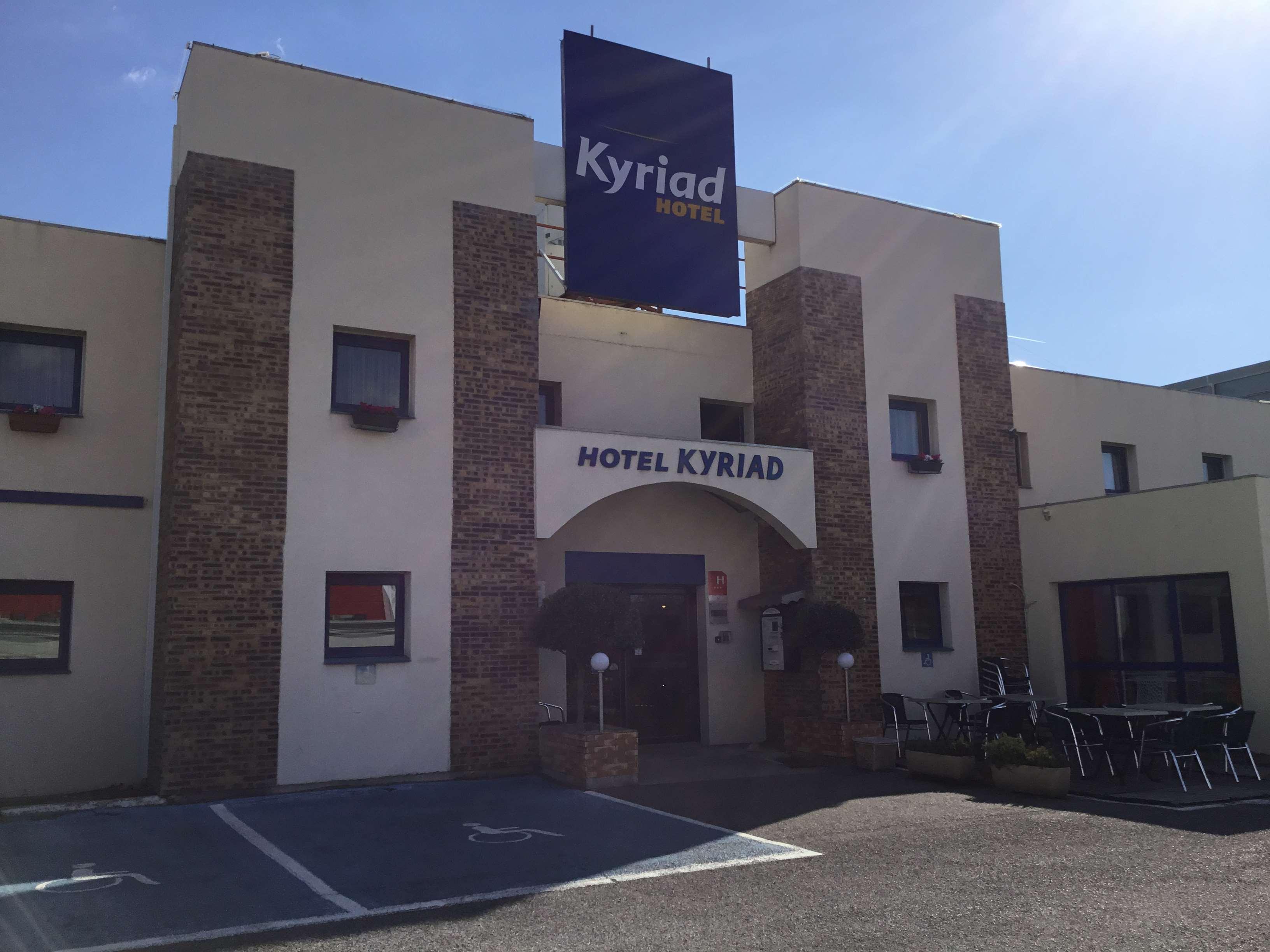 Kyriad Direct 2* Arles