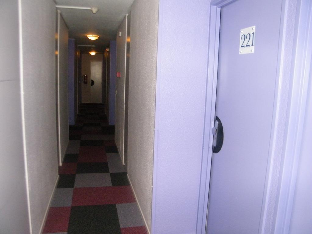 Kyriad Direct Hotel 2*