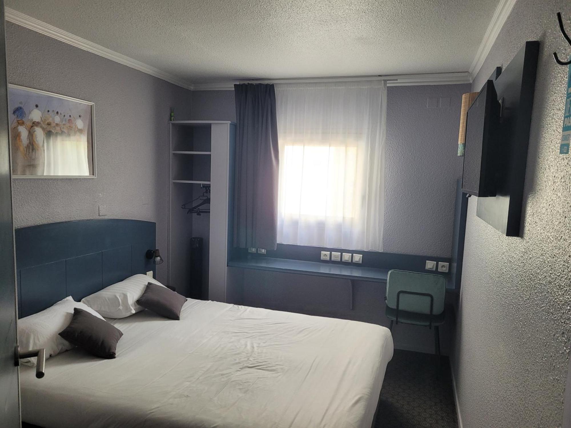 Kyriad Direct Hotel